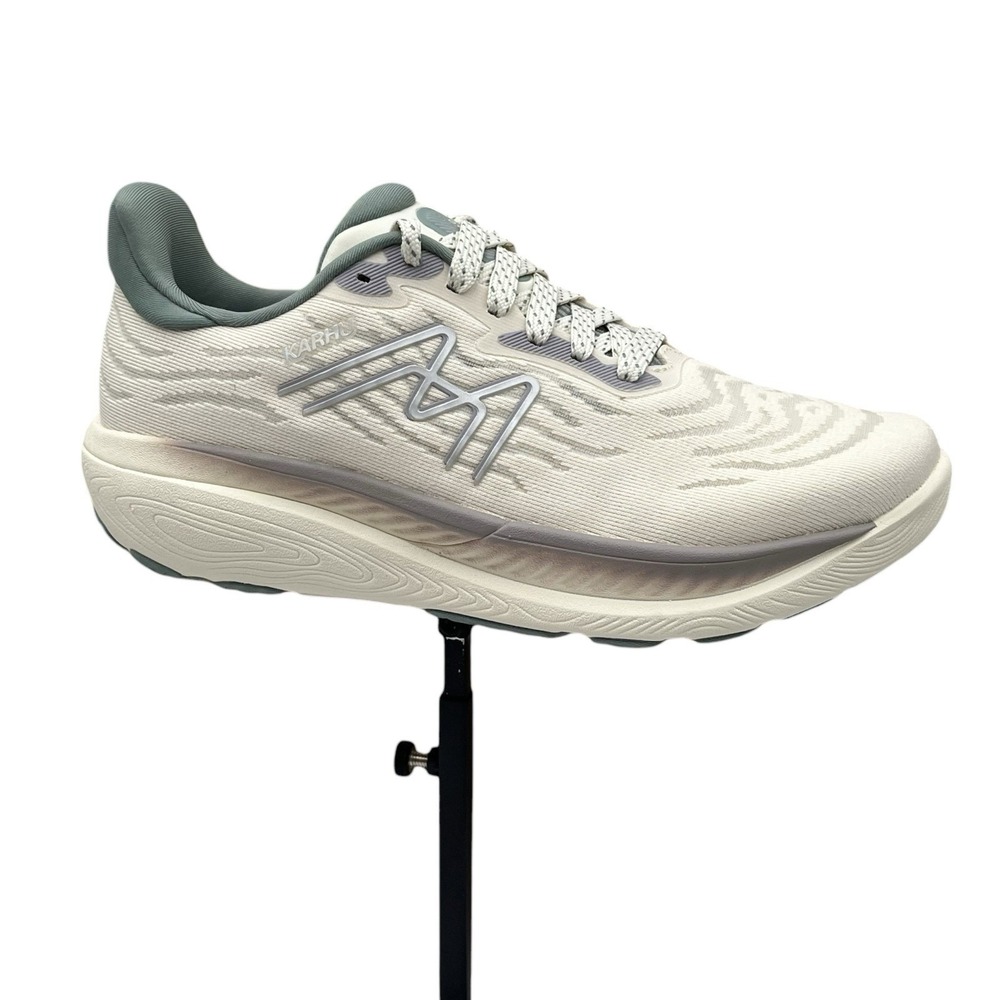 Karhu Ikoni 3.0‎ Women's Running Shoes Size 8 Vanilla Ice Ashes of Roses Ivory
